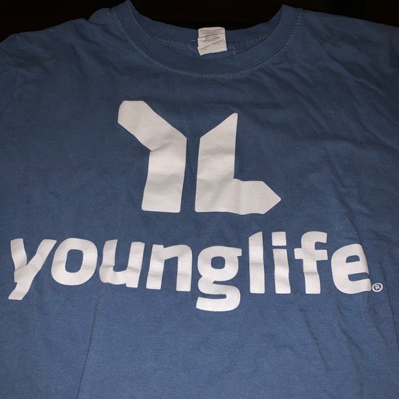 Tops - Young life t shirt